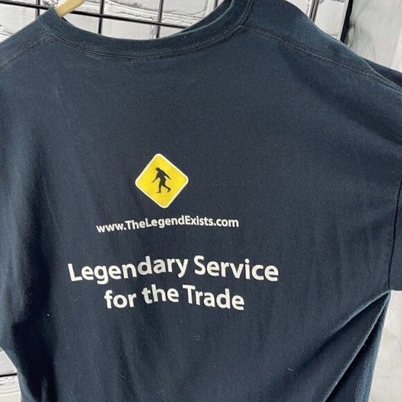 Like new tee L  - Picture 2 of 3